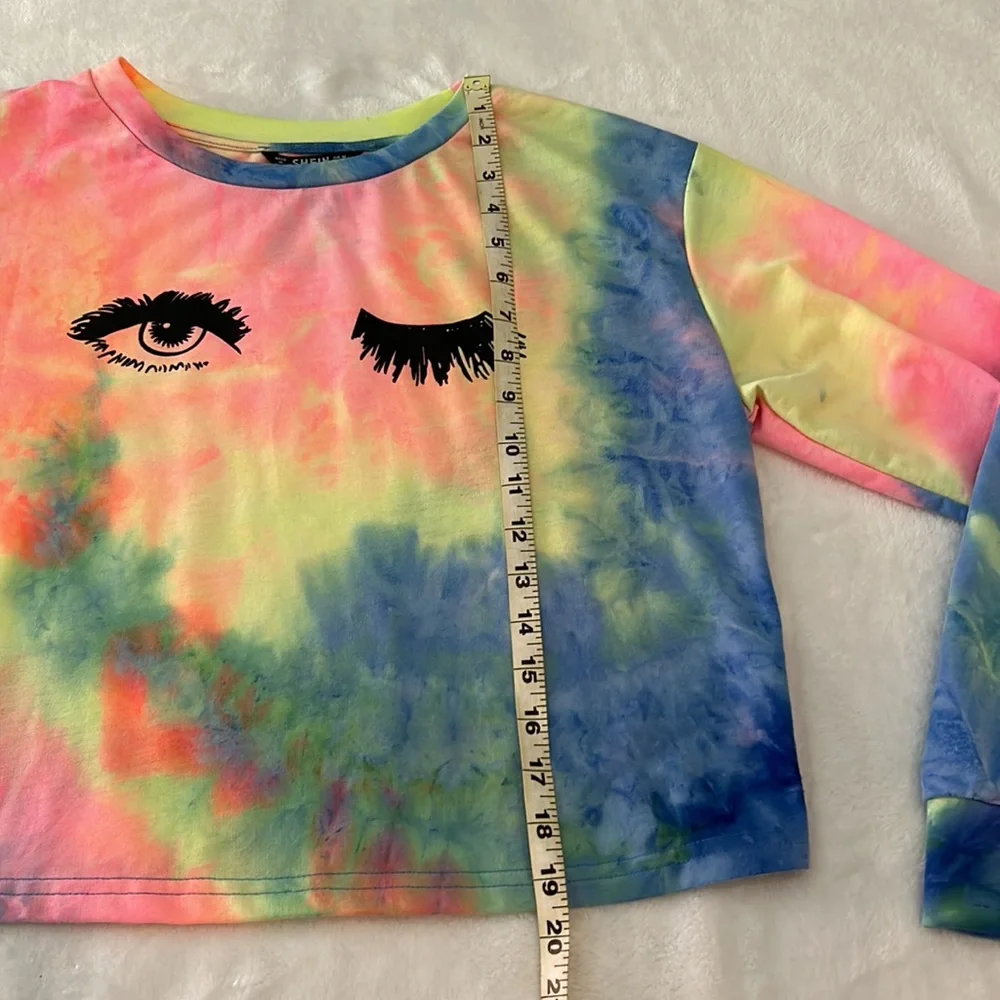Shein Tie Dye Eye Wink Eyelash Crop Long Sleeve Top Size Medium - Picture 4 of 7